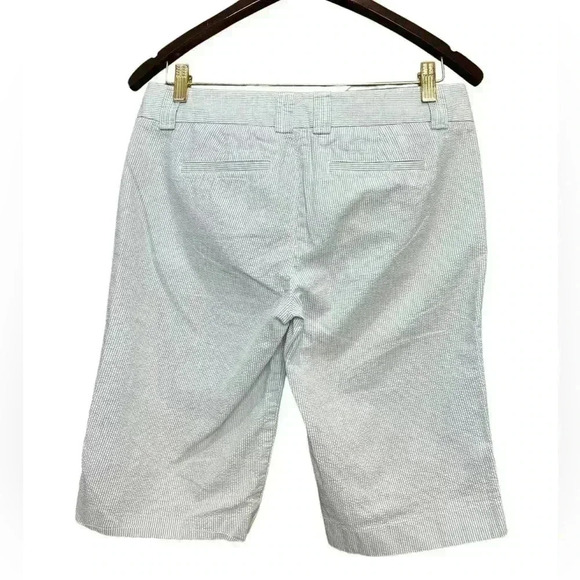 J Crew City Fit Womens Size 4 Blue White Striped Bermuda Shorts - Picture 2 of 4